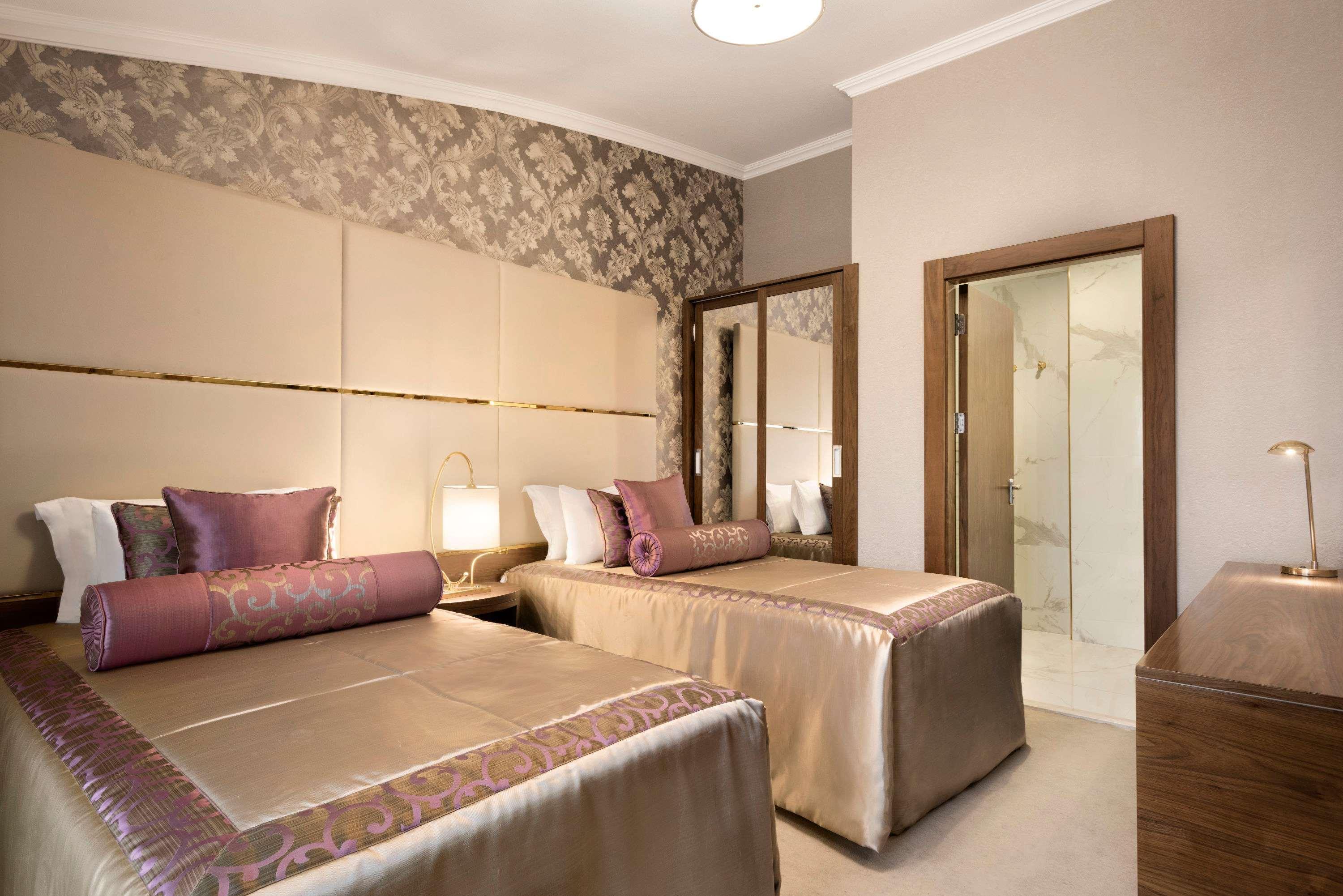รามาดา บาย วินด์แฮม ยาโลวา Hotel ภายนอก รูปภาพ