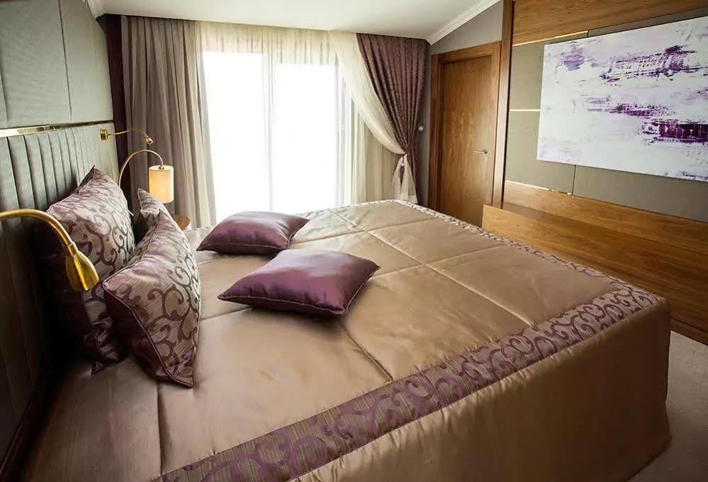 รามาดา บาย วินด์แฮม ยาโลวา Hotel ภายนอก รูปภาพ